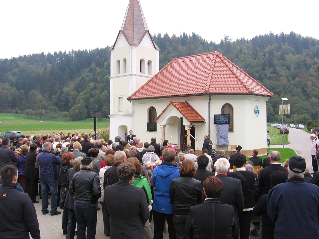 cerkev Šmarčna blagoslov nove cerkve